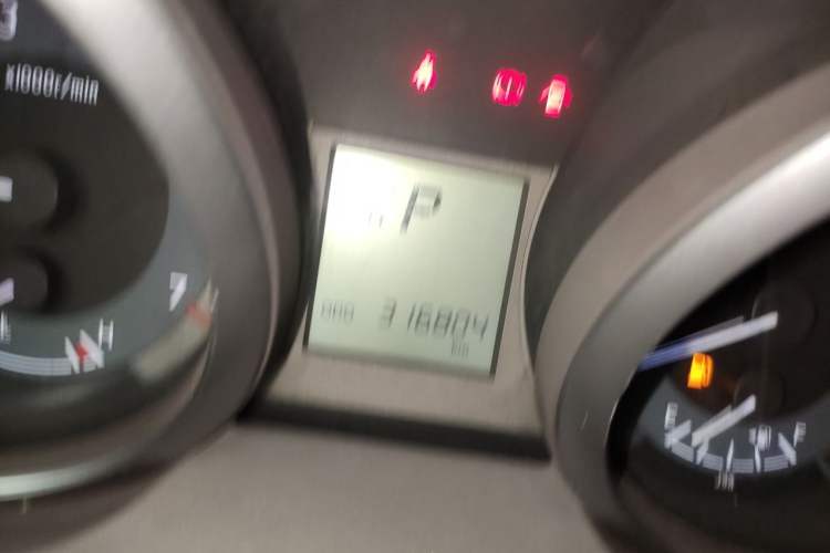 Used Toyota Prado 2013 2.7L Automatic Middle East Version Odometer Close Up