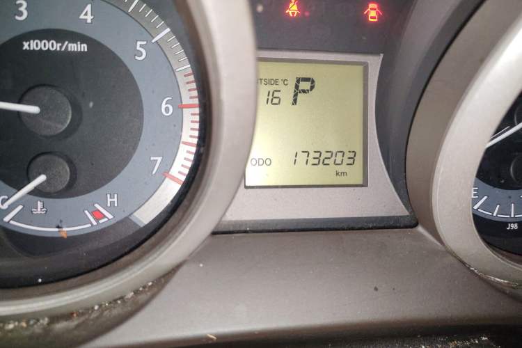 Used Toyota Prado 2013 2.7L Automatic Parallel Import Odometer Close Up