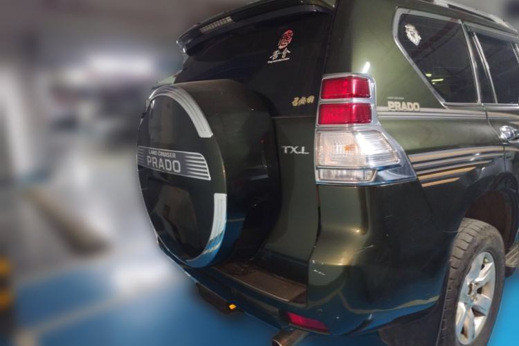 Used Toyota Prado 2013 2.7L Automatic Low-Power Version Middle East Edition Rear