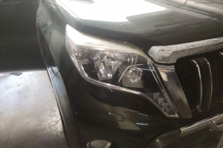 Used Toyota Prado 2013 2.7L Automatic Middle East Version Right Front Headlight