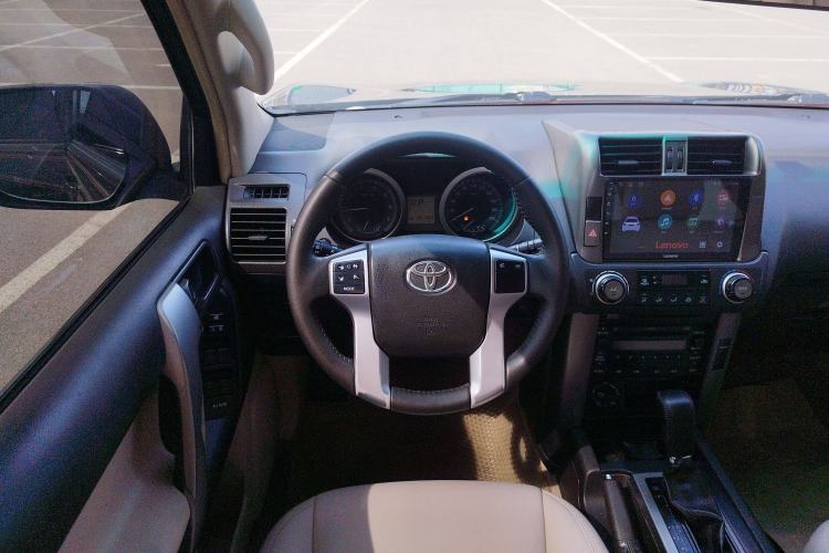 Used Toyota Prado 2013 2.7L Automatic Parallel Import Steering Wheel