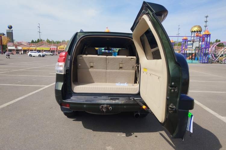 Used Toyota Prado 2013 2.7L Automatic Parallel Import Trunk