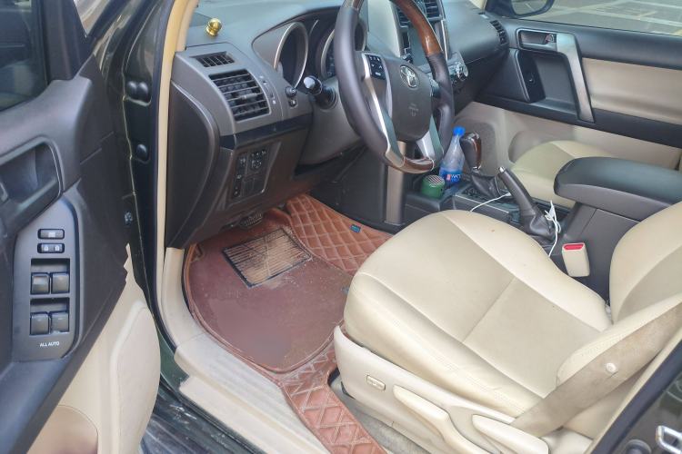 Used Toyota Prado 2013 2.7L Automatic Parallel Import Driver Seat