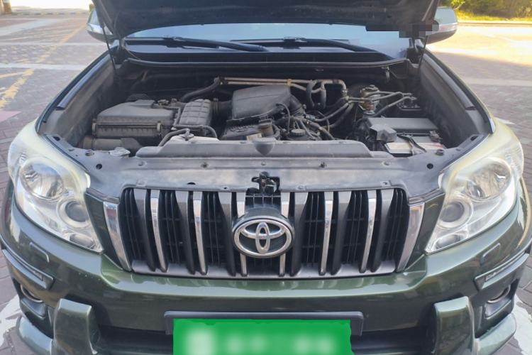 Used Toyota Prado 2013 2.7L Automatic Parallel Import Engine Bay