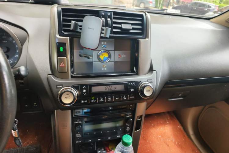 Used Toyota Prado  Audio And AC Panel
