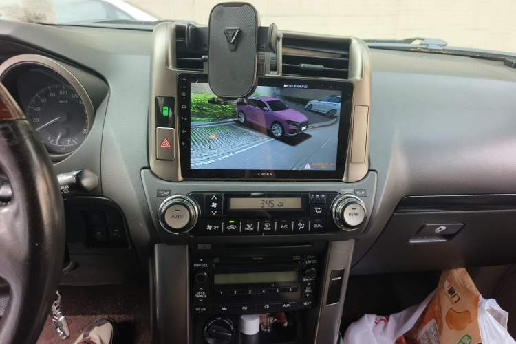 Used Toyota Prado 2013 2.7L Automatic Middle East Version Audio And AC Panel