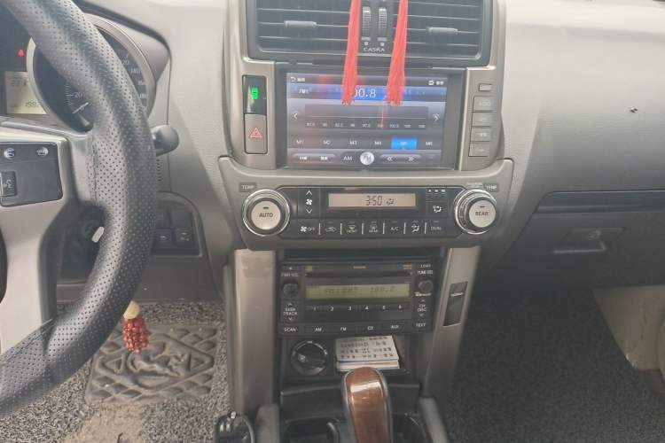 Used Toyota Prado  Audio And AC Panel