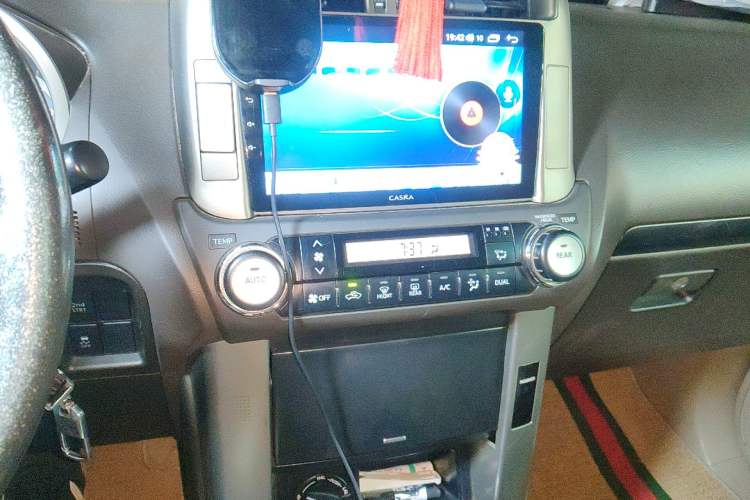 Used Toyota Prado  Audio And AC Panel