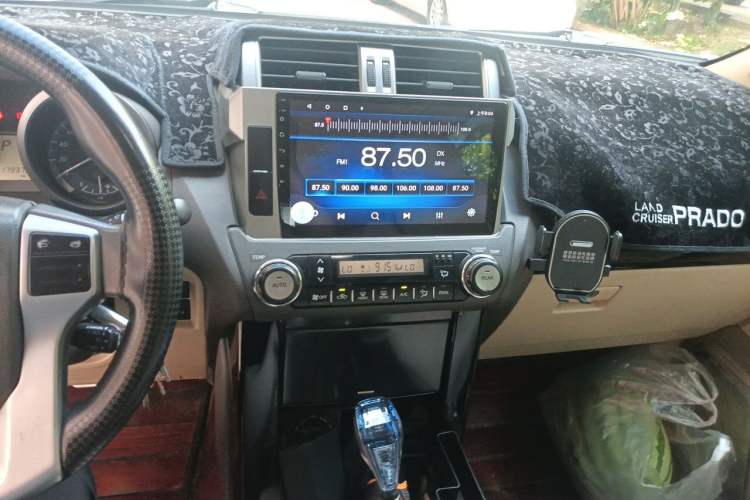 Used Toyota Prado  Audio And AC Panel
