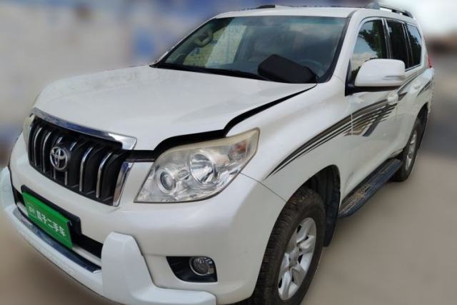 Toyota Prado Toyota Prado 2013, 2.7L automatic, 7-seater (parallel import) usado