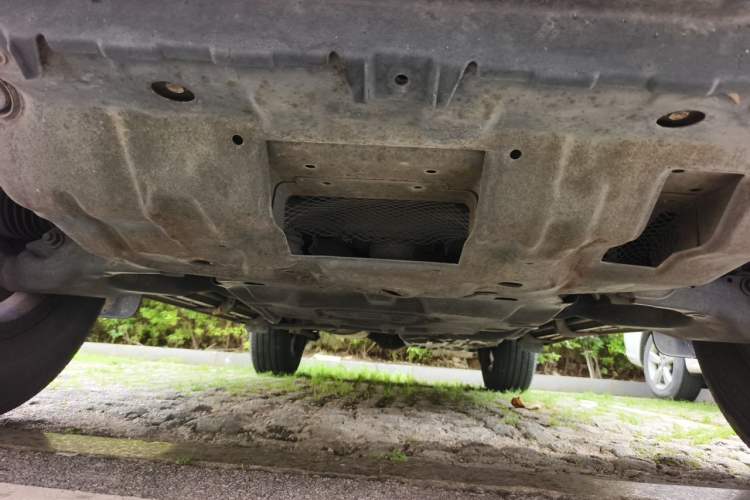 Used Toyota Prado 2013 2.7L Automatic Middle East Version Chassis Front