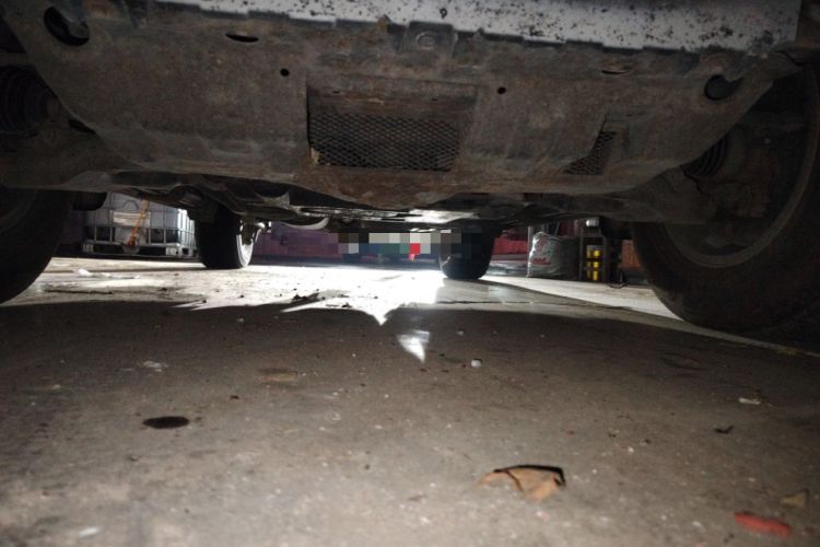 Used Toyota Prado 2013 2.7L Automatic Middle East Version Chassis Front
