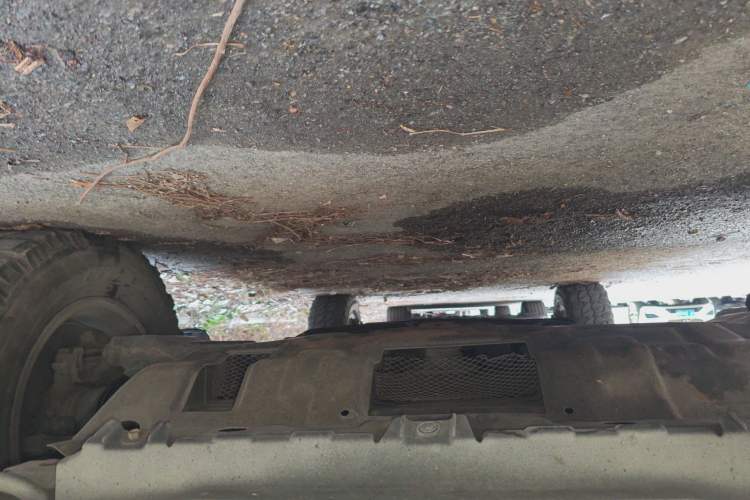 Used Toyota Prado 2013 2.7L Automatic Parallel Import Chassis Front