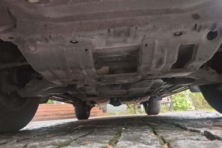Used Toyota Prado 2013 2.7L Automatic Middle East Version Chassis Front