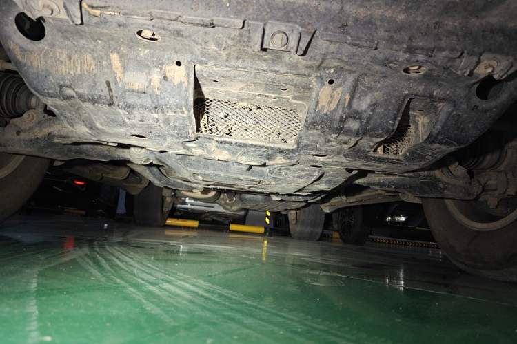 Used Toyota Prado 2013 2.7L Automatic Parallel Import Chassis Front