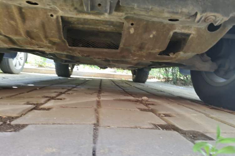 Used Toyota Prado 2013 2.7L Automatic Parallel Import Chassis Front