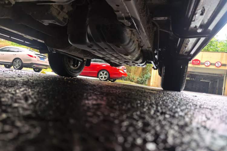 Used Toyota Prado 2013 2.7L Automatic Middle East Version Chassis Front Left