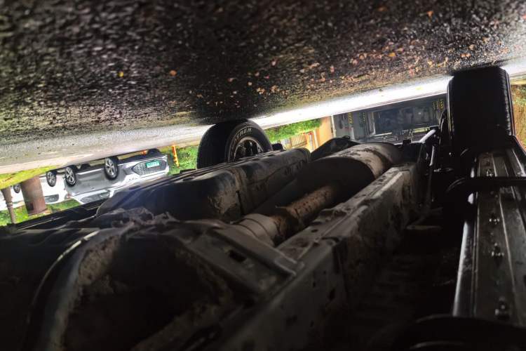 Used Toyota Prado 2013 2.7L Automatic Middle East Version Chassis Front Right