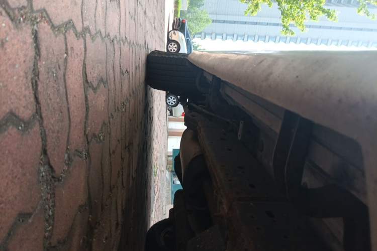Used Toyota Prado  Chassis Front Right