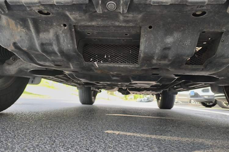 Used Toyota Prado 2013 2.7L Automatic Parallel Import Chassis Front