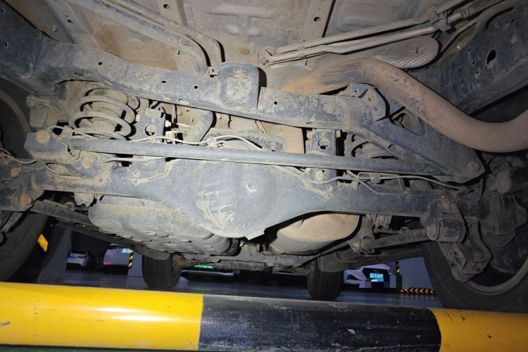 Used Toyota Prado 2013 2.7L Automatic Parallel Import Chassis Rear