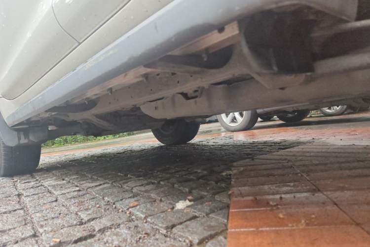 Used Toyota Prado 2013 2.7L Automatic Middle East Version Chassis Rear Left
