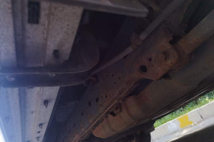 Used Toyota Prado 2013 2.7L Automatic Middle East Version Chassis Rear Left