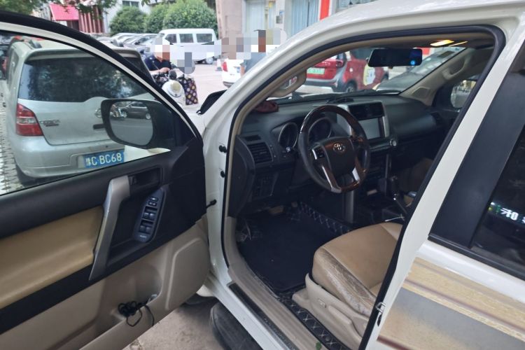 Used Toyota Prado  Driver Seat