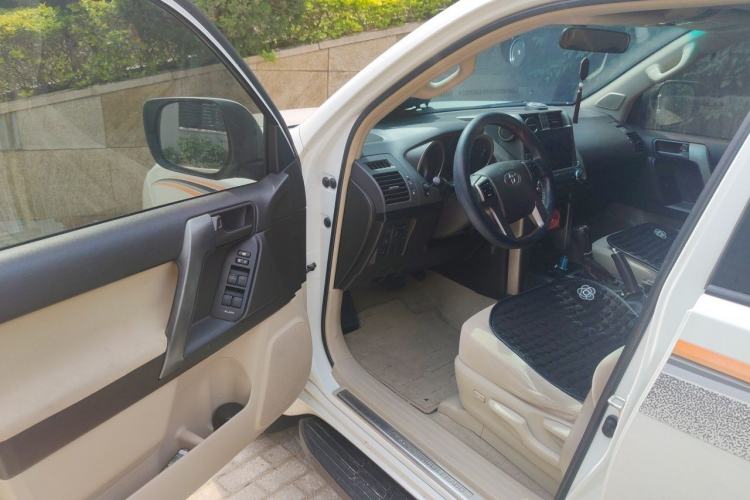 Used Toyota Prado 2013 2.7L Automatic Middle East Version Driver Seat