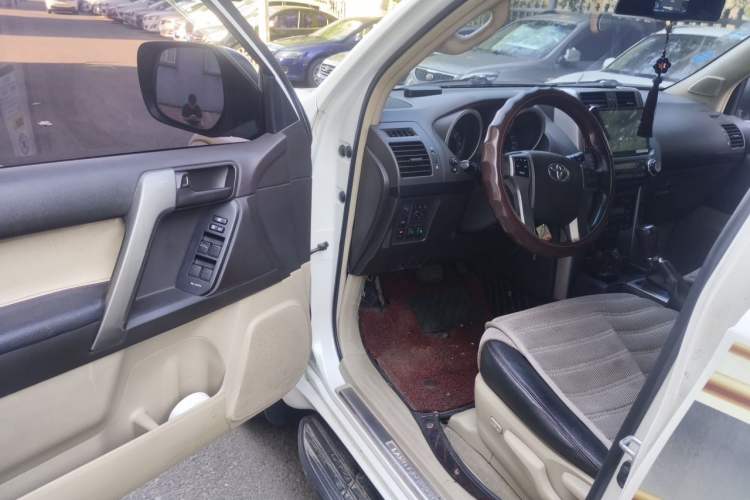 Used Toyota Prado  Driver Seat