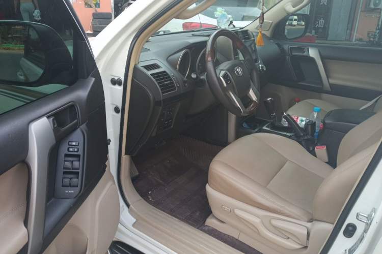 Used Toyota Prado  Driver Seat
