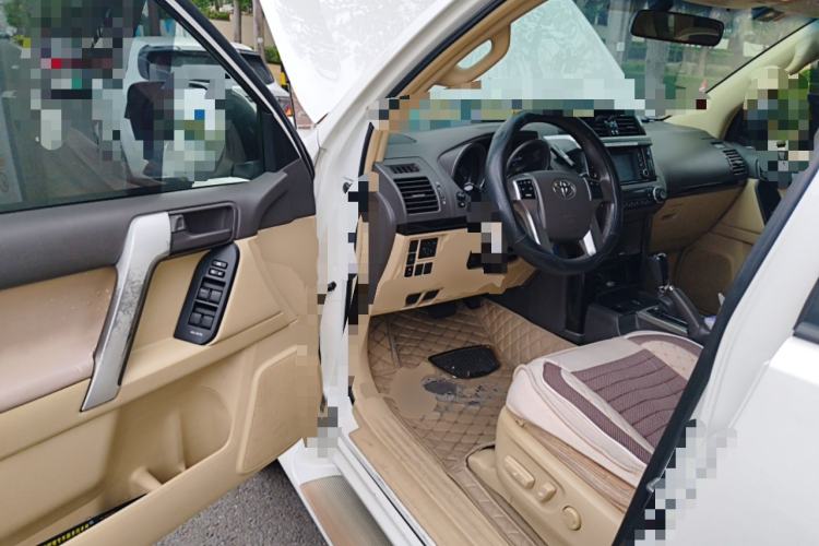 Used Toyota Prado 2013 2.7L Automatic Middle East Version Driver Seat