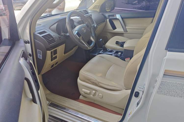 Used Toyota Prado  Driver Seat