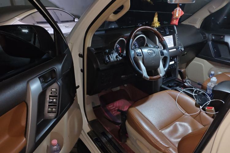 Used Toyota Prado  Driver Seat
