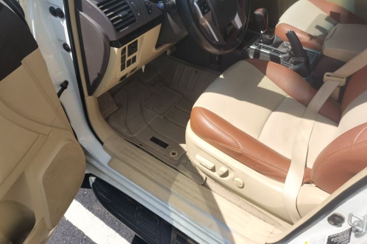 Used Toyota Prado  Driver Seat