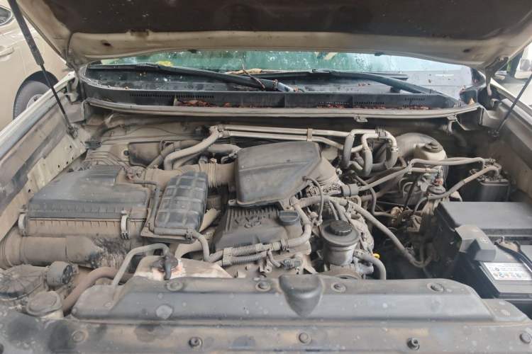 Used Toyota Prado 2013 2.7L Automatic Middle East Version Engine Bay