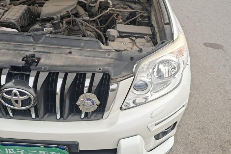 Used Toyota Prado  Engine Bay Left