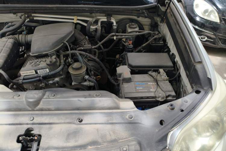 Used Toyota Prado  Engine Bay Left