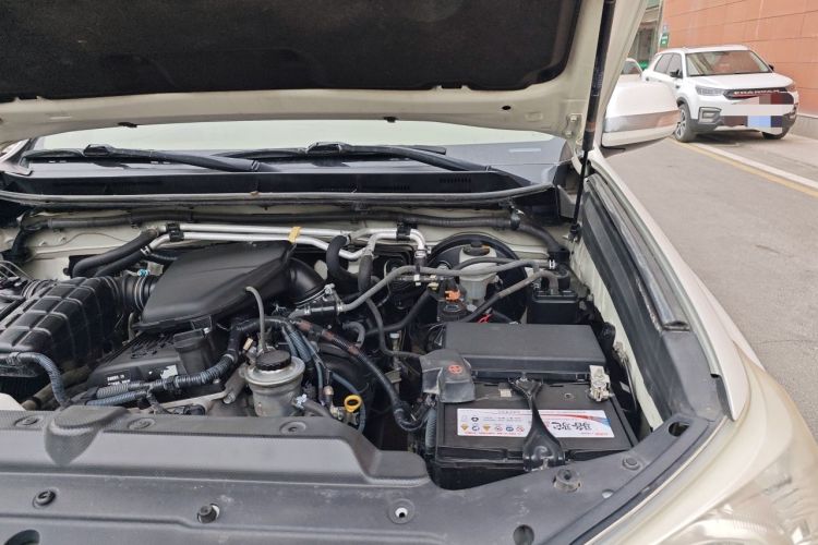 Used Toyota Prado  Engine Bay Left