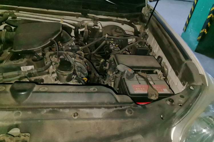 Used Toyota Prado  Engine Bay Left