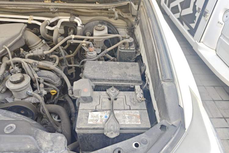 Used Toyota Prado  Engine Bay Left