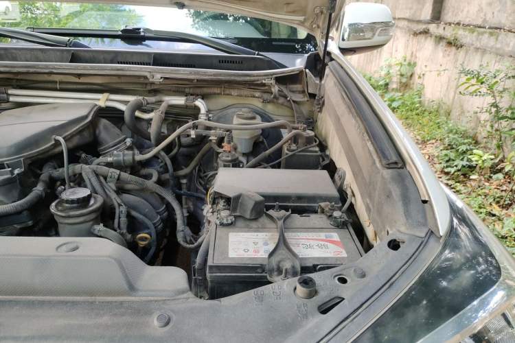 Used Toyota Prado  Engine Bay Left