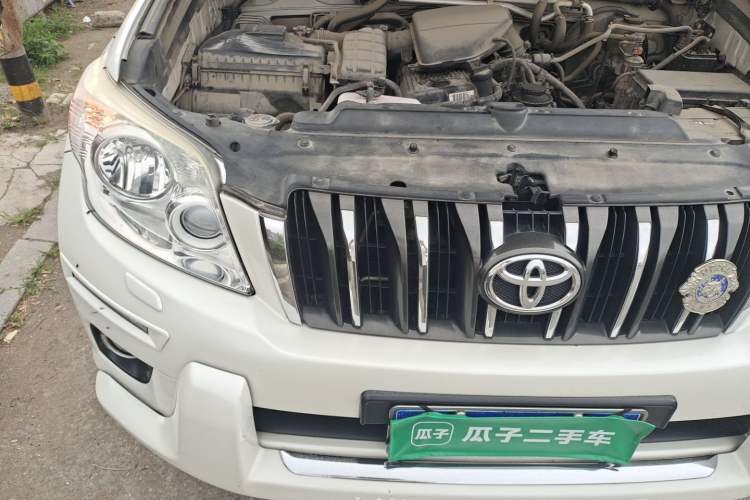 Used Toyota Prado  Engine Bay Right