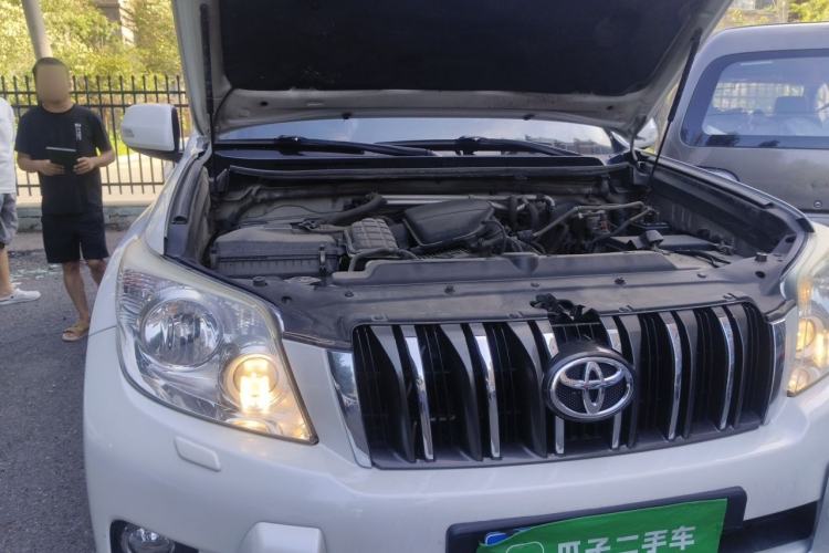 Used Toyota Prado  Engine Bay Right