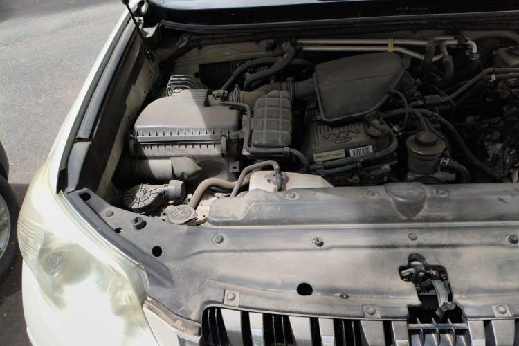 Used Toyota Prado  Engine Bay Right
