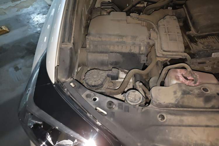 Used Toyota Prado  Engine Bay Right