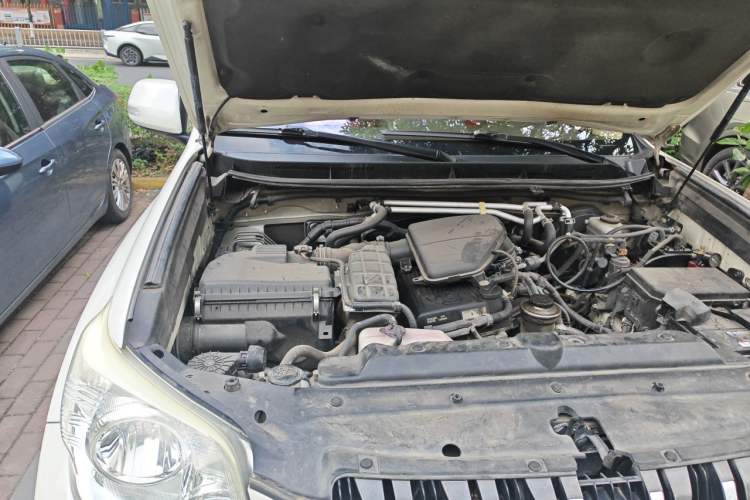 Used Toyota Prado  Engine Bay Right