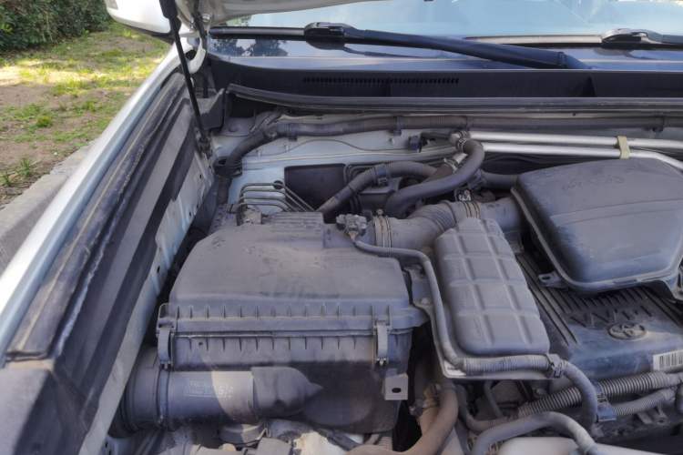 Used Toyota Prado 2013 2.7L Automatic Middle East Version Engine Bay Right