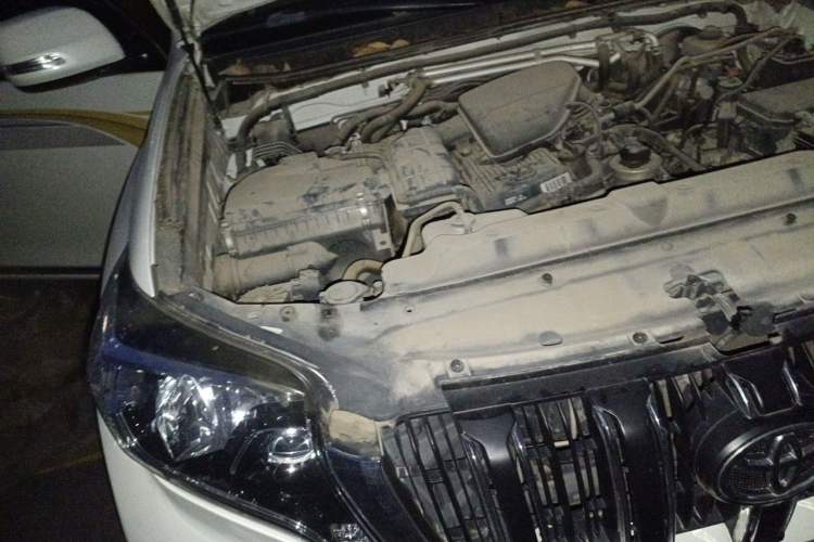 Used Toyota Prado  Engine Bay Right