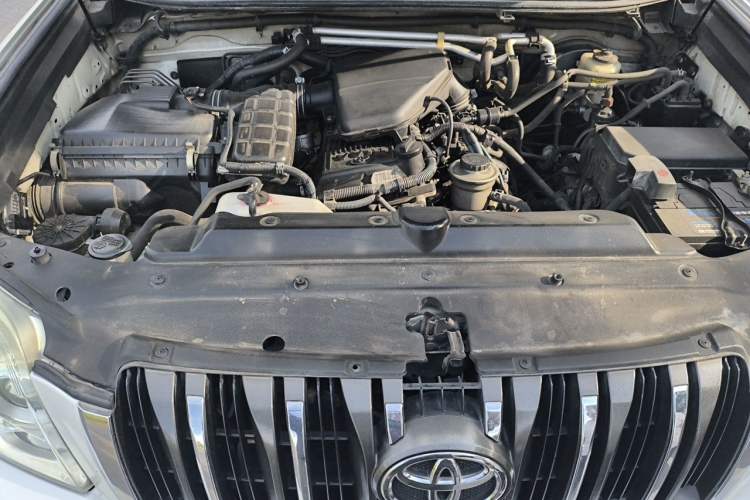 Used Toyota Prado 2013 2.7L Automatic Parallel Import Engine Bay